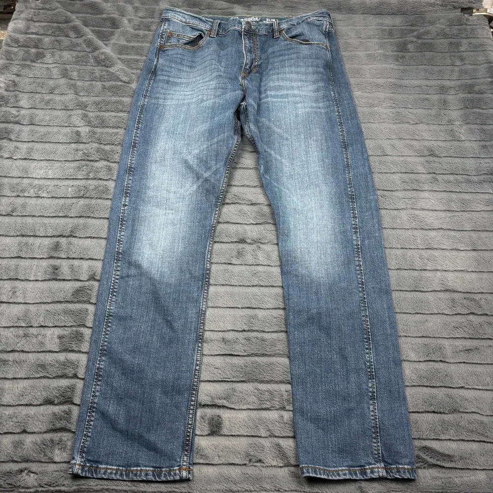 Wrangler Retro Slim Straight Jeans Mens 33x31 Medium Wash Blue Denim Pants 11594